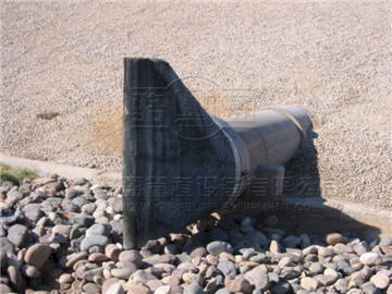 上海<a href=http://m.yhtyp.com/ target=_blank class=infotextkey>橡膠鴨嘴閥</a>連接方式有哪些