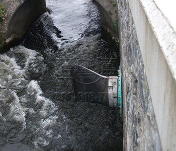 法蘭式鴨嘴閥工業(yè)的產(chǎn) 業(yè)鏈、產(chǎn)業(yè)結(jié)構(gòu)及行業(yè)的專(zhuān)業(yè)化程度與國(guó)外仍存在較大的差距。