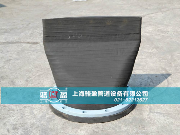 具體分析<a href=http://m.yhtyp.com/ target=_blank class=infotextkey><a href=http://m.yhtyp.com target=_blank class=infotextkey>法蘭式鴨嘴閥</a></a>的特點