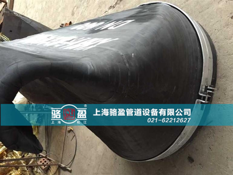 彎嘴法蘭式<a href=http://m.yhtyp.com/ target=_blank class=infotextkey><a href=http://m.yhtyp.com target=_blank class=infotextkey>鴨嘴閥</a></a>結構圖