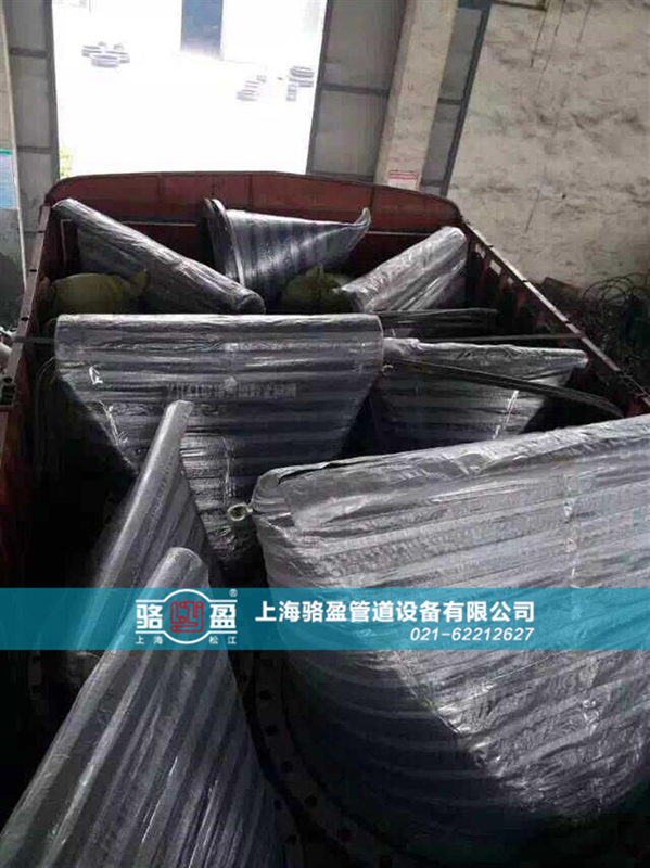 大批量法蘭式<a href=http://m.yhtyp.com/ target=_blank class=infotextkey><a href=http://m.yhtyp.com target=_blank class=infotextkey>鴨嘴閥</a></a>發貨現場